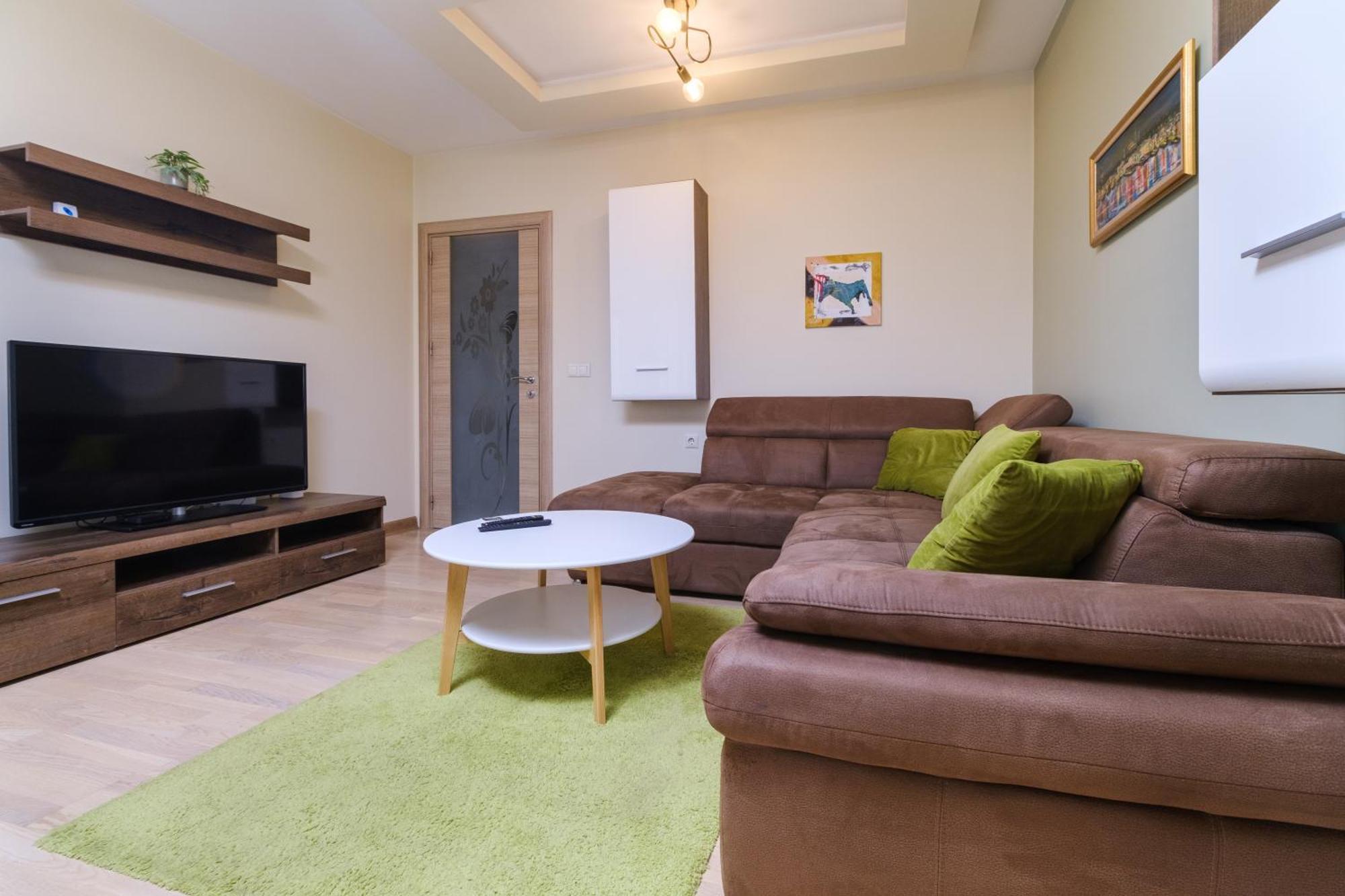Riverside 2-Bedroom Apartment Plovdiv Extérieur photo